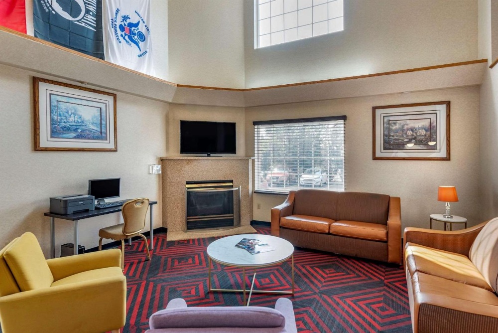 Econo Lodge North Academy Main image