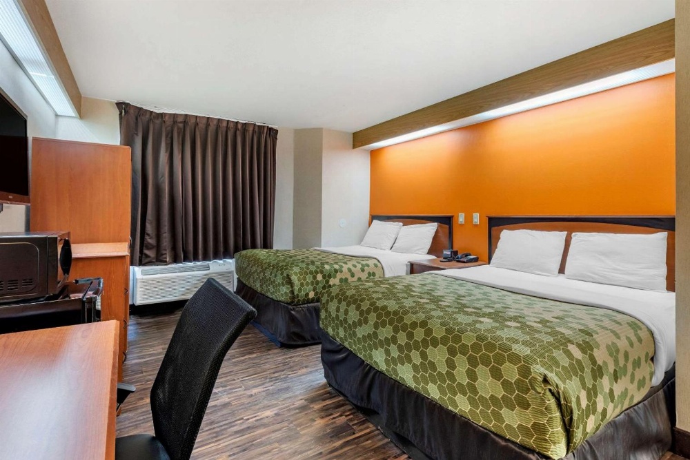 Econo Lodge North Academy Main image